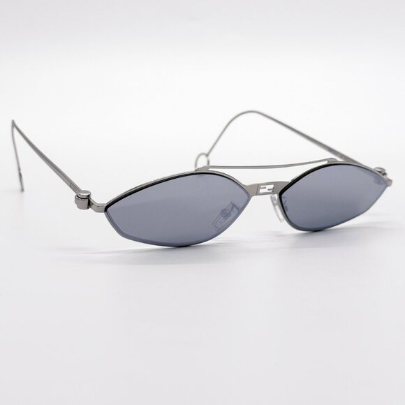 NEW FENDI FE40114U-Y 16C WOMEN SILVER CAT EYE SUNGLASSES FENDI WITH CHAIN - Picture 9 of 14